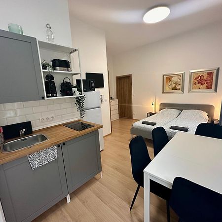 Cozy Centre Apartments Budapest Bagian luar foto
