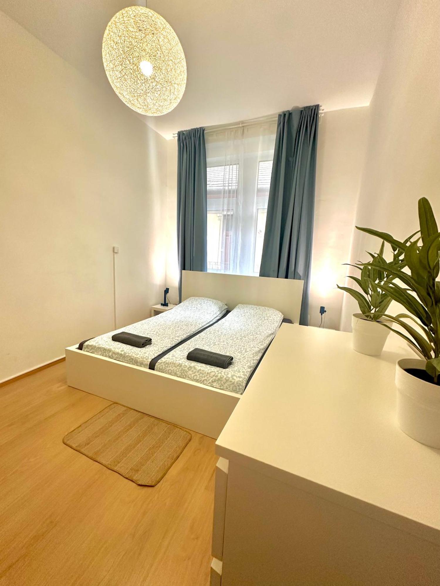 Cozy Centre Apartments Budapest Bagian luar foto